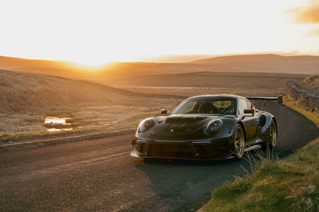 【要價3600萬的改裝套件！英國改裝品牌Talos 推出強化版Porsche 911 GT3 RS全車賽化改裝作品Talos 911 RT！  】